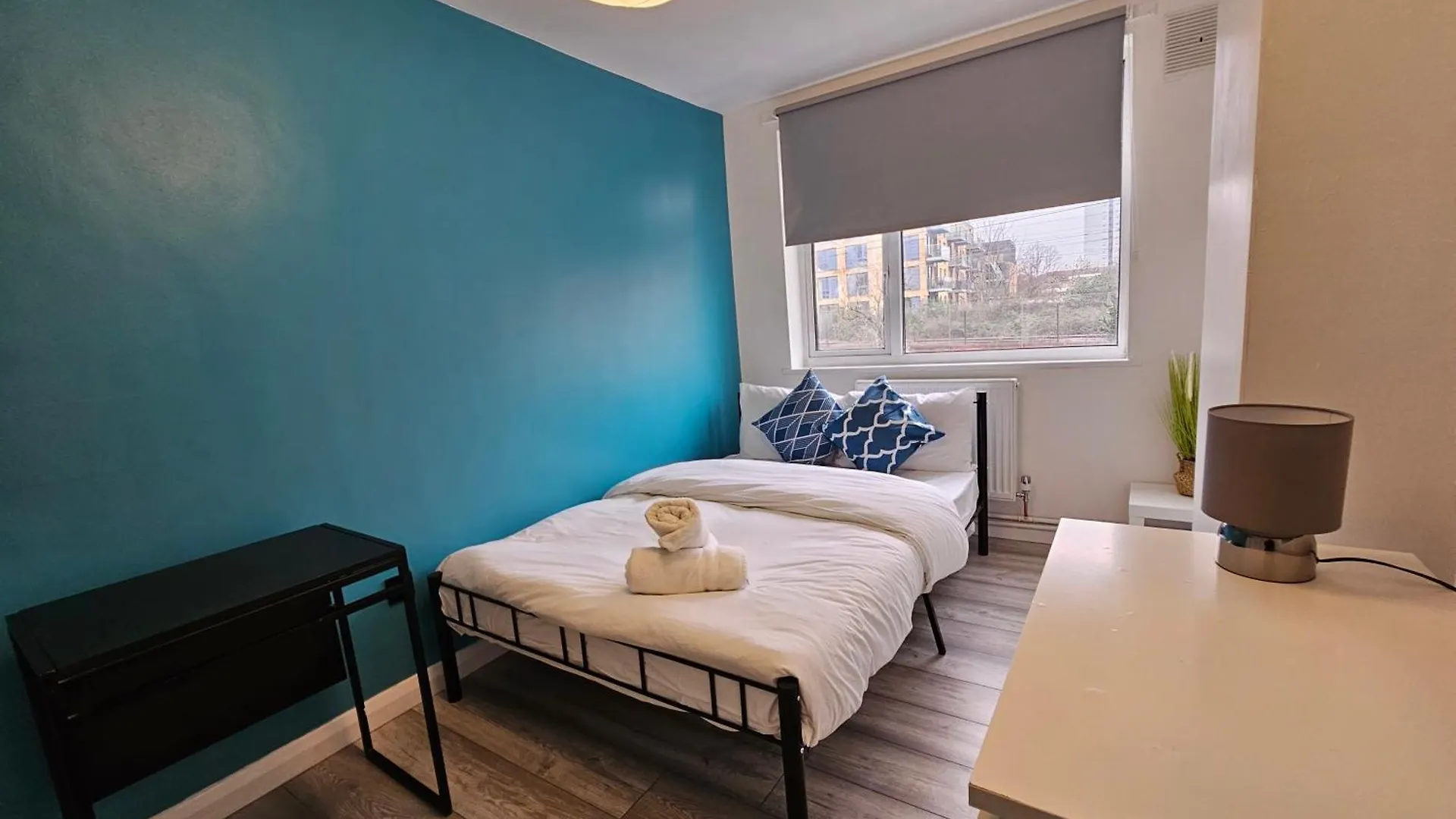 Gasthof London Mile End Rooms