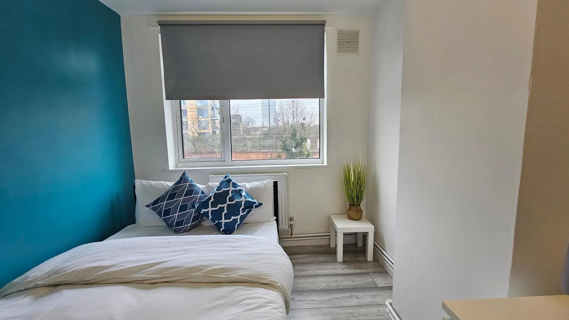 London Mile End Rooms 0*,  Großbritannien
