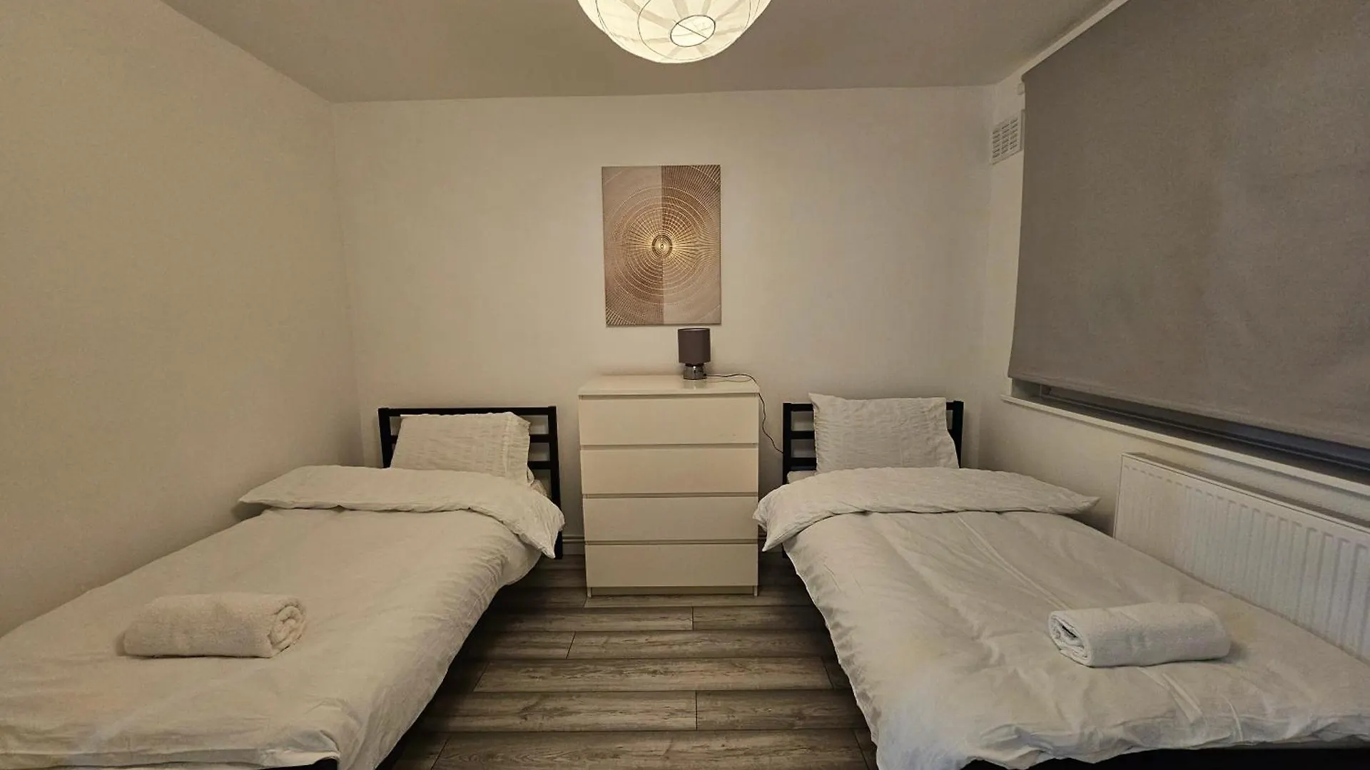 Gasthof London Mile End Rooms