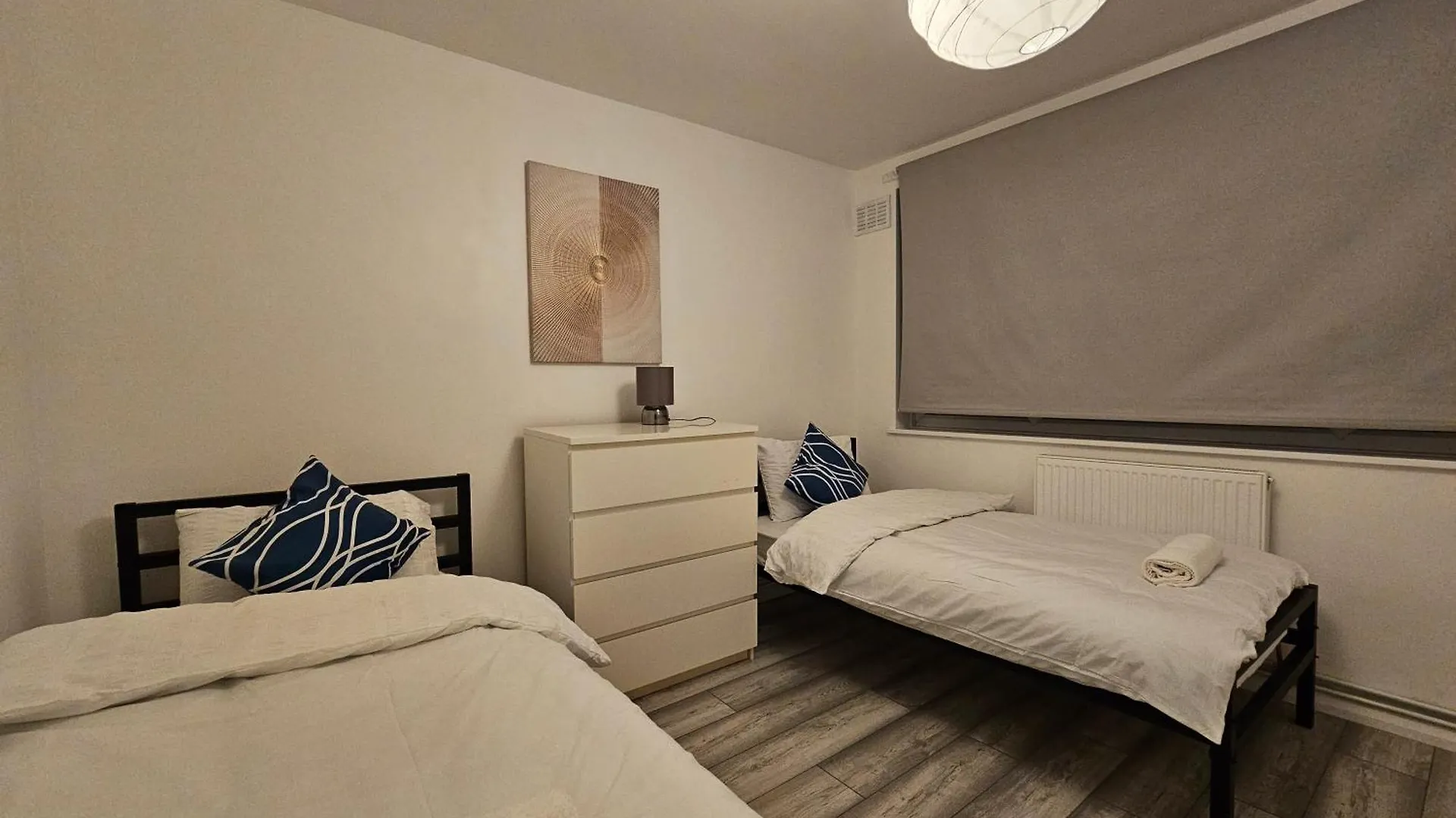 Gasthof London Mile End Rooms