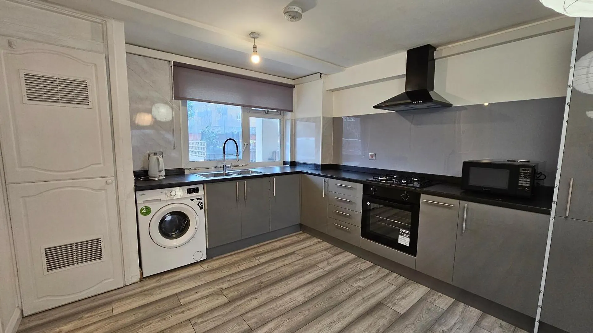London Mile End Rooms 0*,